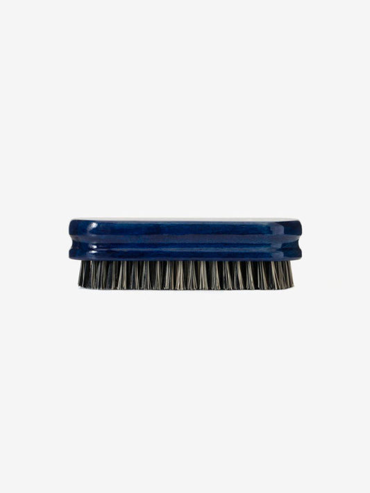 Clothes brush blue